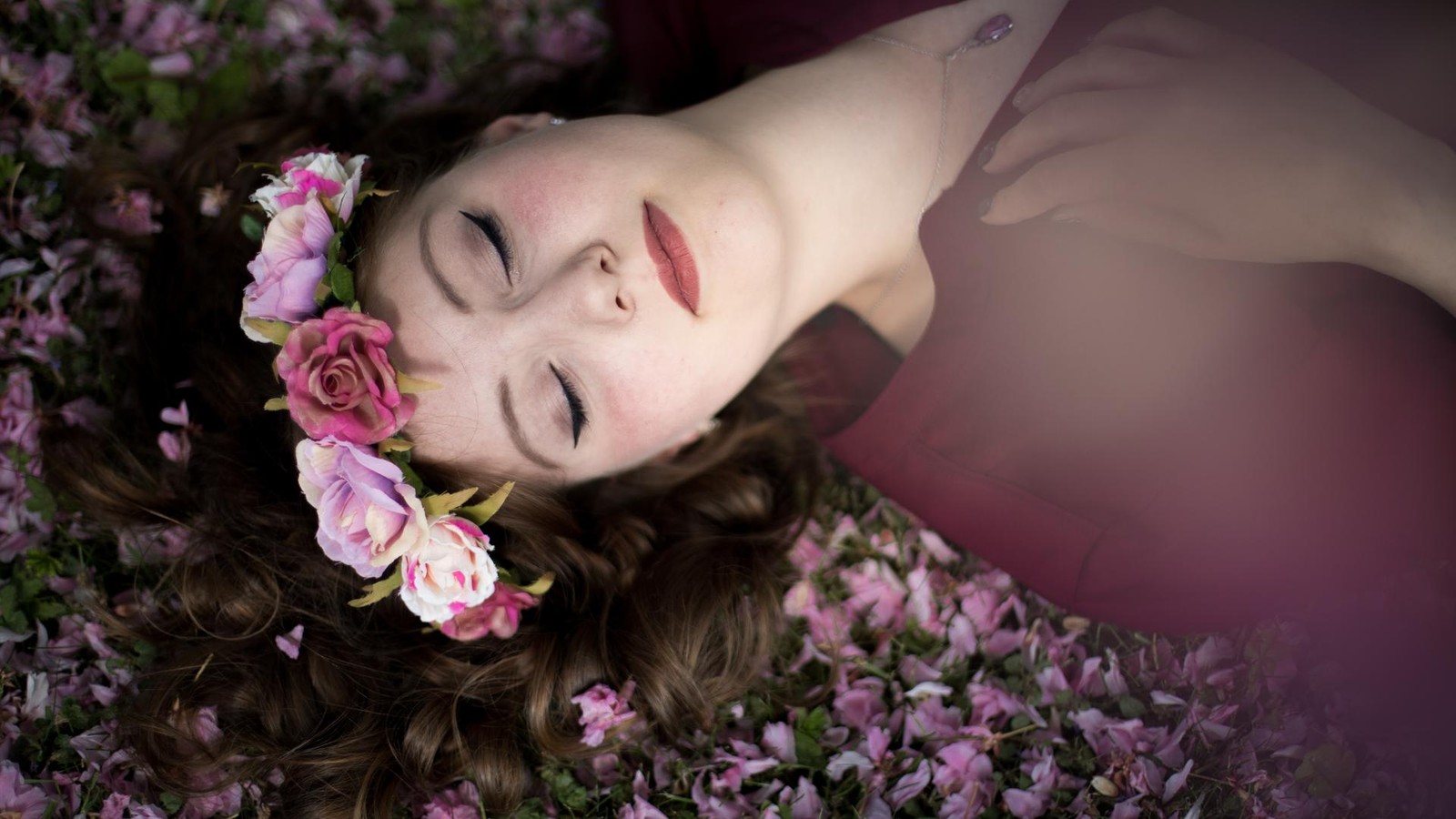 Bl-tenkleider-und-Brunnen-48-Veranstaltungen-wollen-an-Saale-und-Orla-Wasser-und-Kunst-verbinden