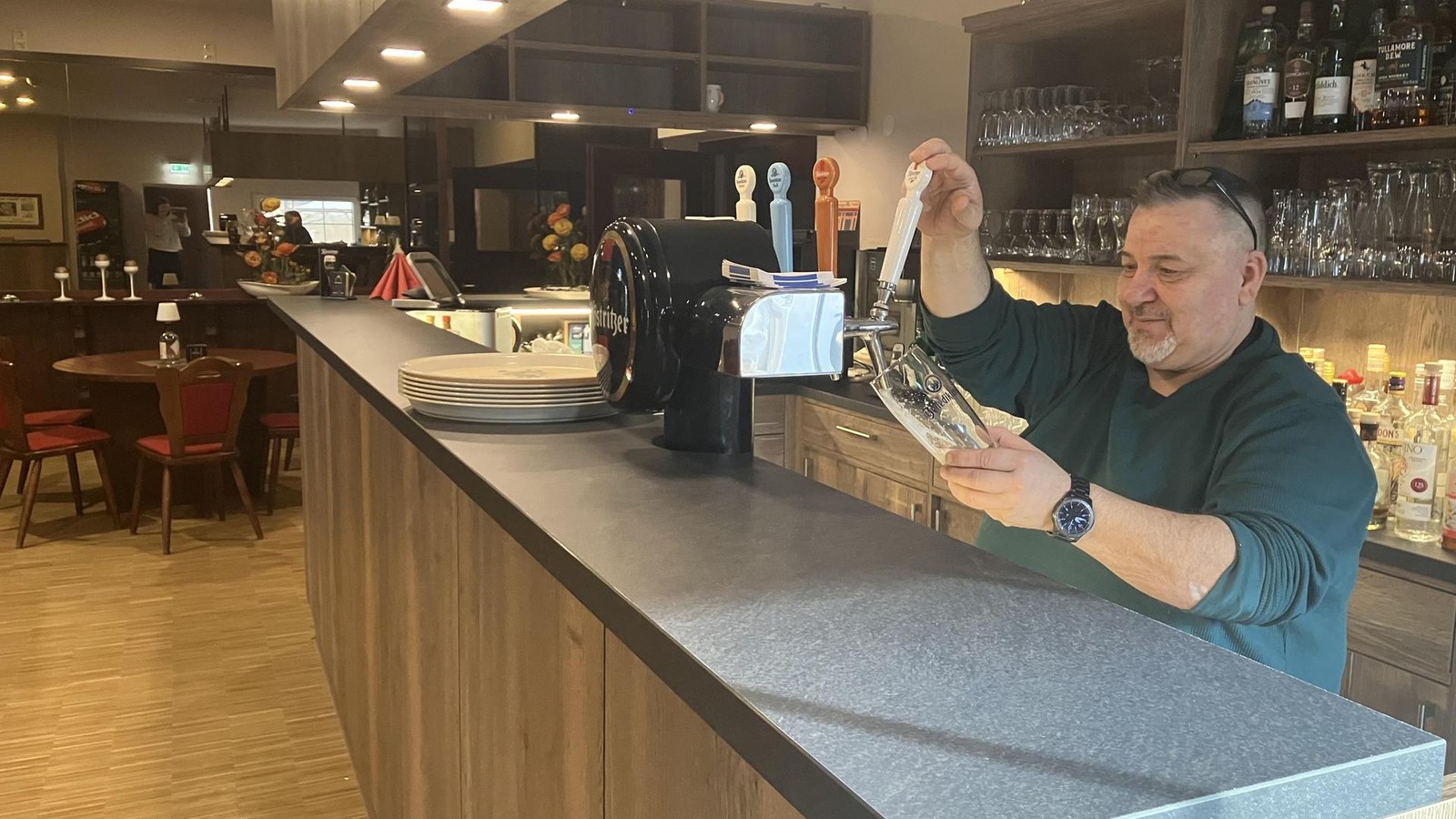 Schwierig-aber-n-tig-Gastronom-im-Saale-Holzland-zieht-Bilanz-nach-Sanierung