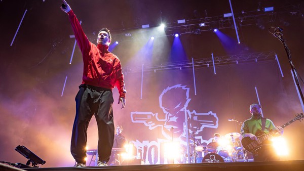 Goldkehlchen und Revolverheld – die Wette ums Volksparkstadion