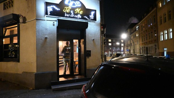 Großeinsatz im Phoenixviertel – Polizisten überprüfen illegales Kasino