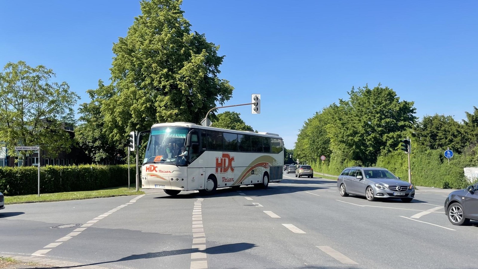 Dinslaken-hat-Route-einer-Schulbuslinie-berpr-ft-Das-sind-die-Folgen