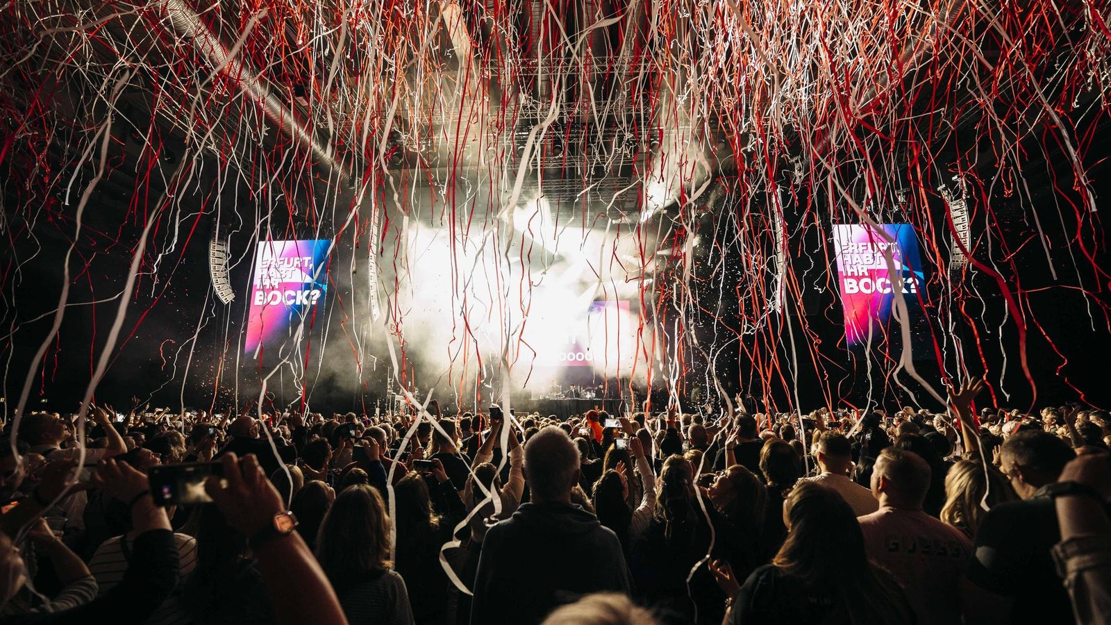 Antenne-Th-ringen-Das-Konzert-2025-Die-sch-nsten-Bilder-aus-der-Messehalle-Erfurt