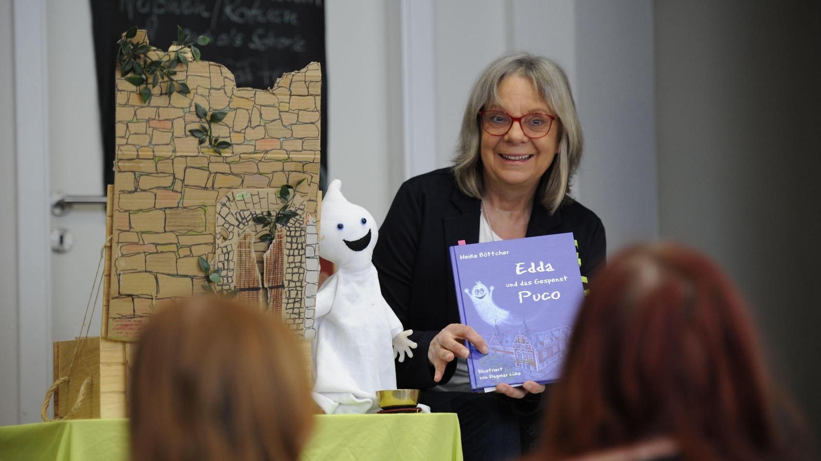 Puco-das-Gespenst-bringt-Abenteuer-und-Wissen-zum-Weltvorlesetag-in-Arnstadt