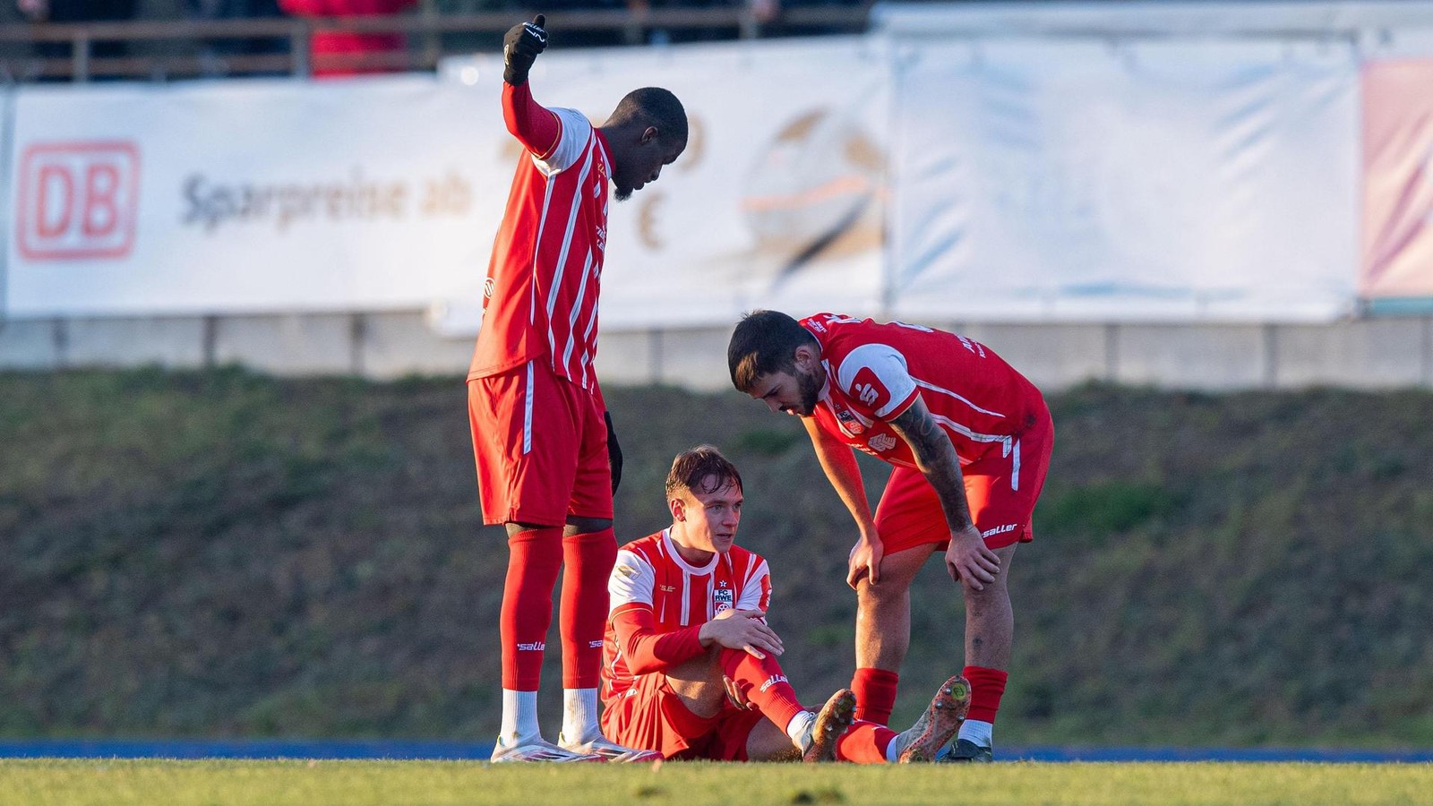 FC-Rot-Wei-Erfurt-Sorgen-um-den-Kapit-n-vorm-Th-ringenderby-mit-Video-