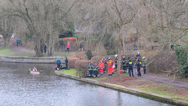 Demenzkranker Senior tot aus Alster geborgen – Kanufahrer entdecken Leiche