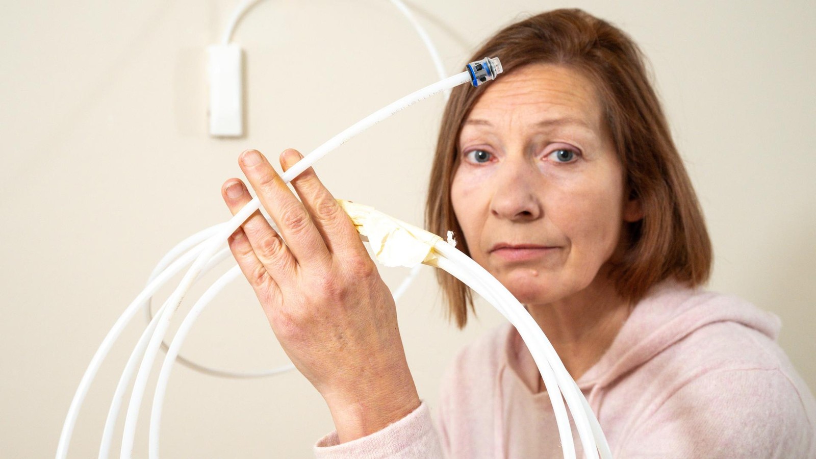 -Man-steht-allein-da-Wie-Verbraucher-am-Glasfaserausbau-verzweifeln