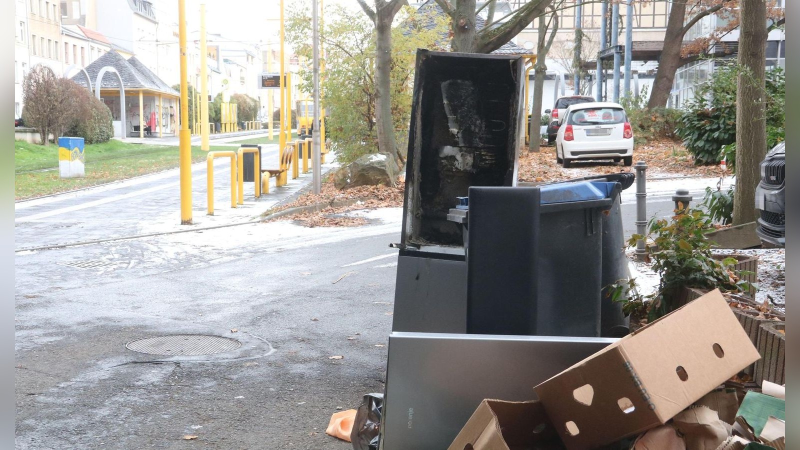 Fotos-von-mutma-lichem-Dieb-ver-ffentlicht-K-hlschrank-in-Gera-gesprengt