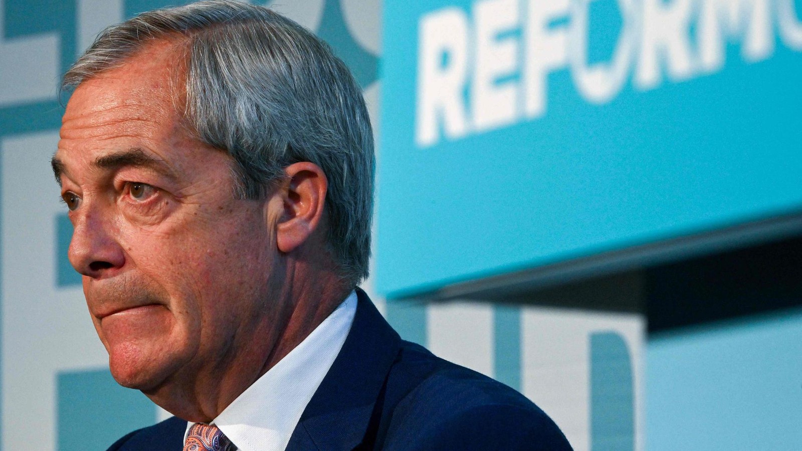 Nigel-Farage-soll-mit-Hitler-und-Gaskammer-Spr-chen-provoziert-haben