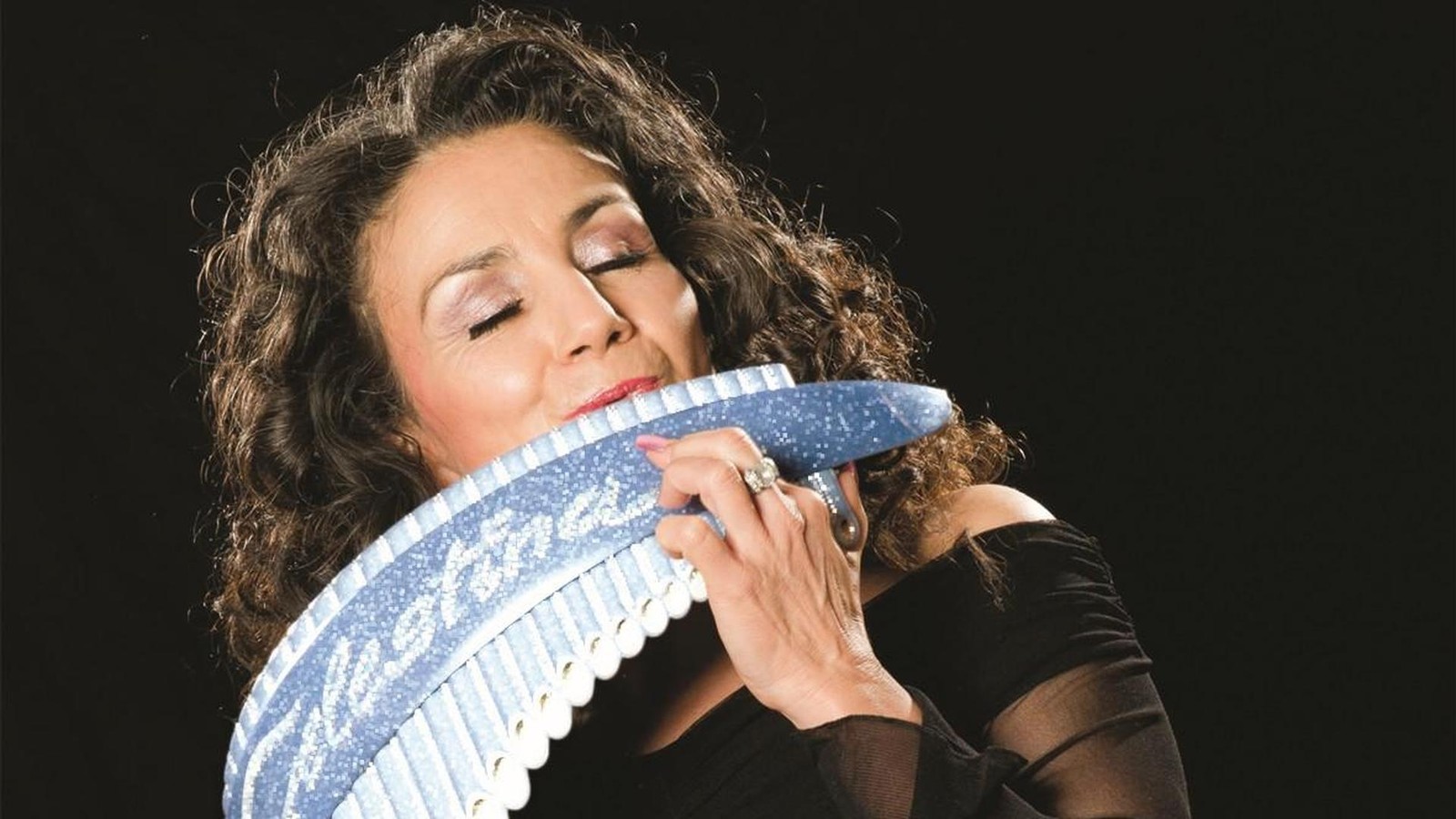 Die-K-nigin-der-Panfl-te-verzaubert-das-Theater-Arnstadt-mit-einem-Konzert