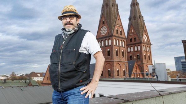 „Bürokratie ist brutal“: Wie ein asylberechtigter Professor in Hamburg landete