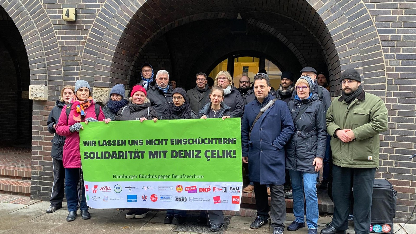 Nach-Klage-bekr-ftigt-Linke-Wir-lassen-uns-nicht-einsch-chtern-