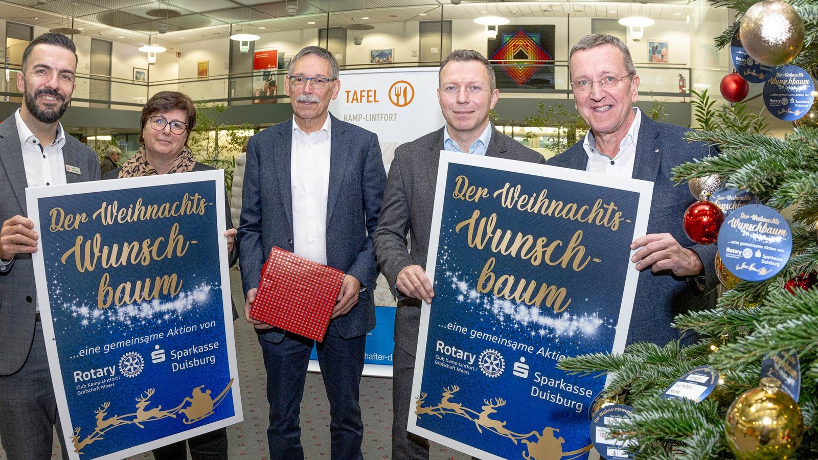 Seniorenwunschbaum-Aktion-in-Kamp-Lintfort-Kein-Wunsch-bleibt-unerf-llt-