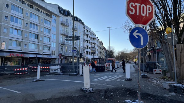 Erweiterte Baustelle am Eppendorfer Marktplatz sorgt für Chaos