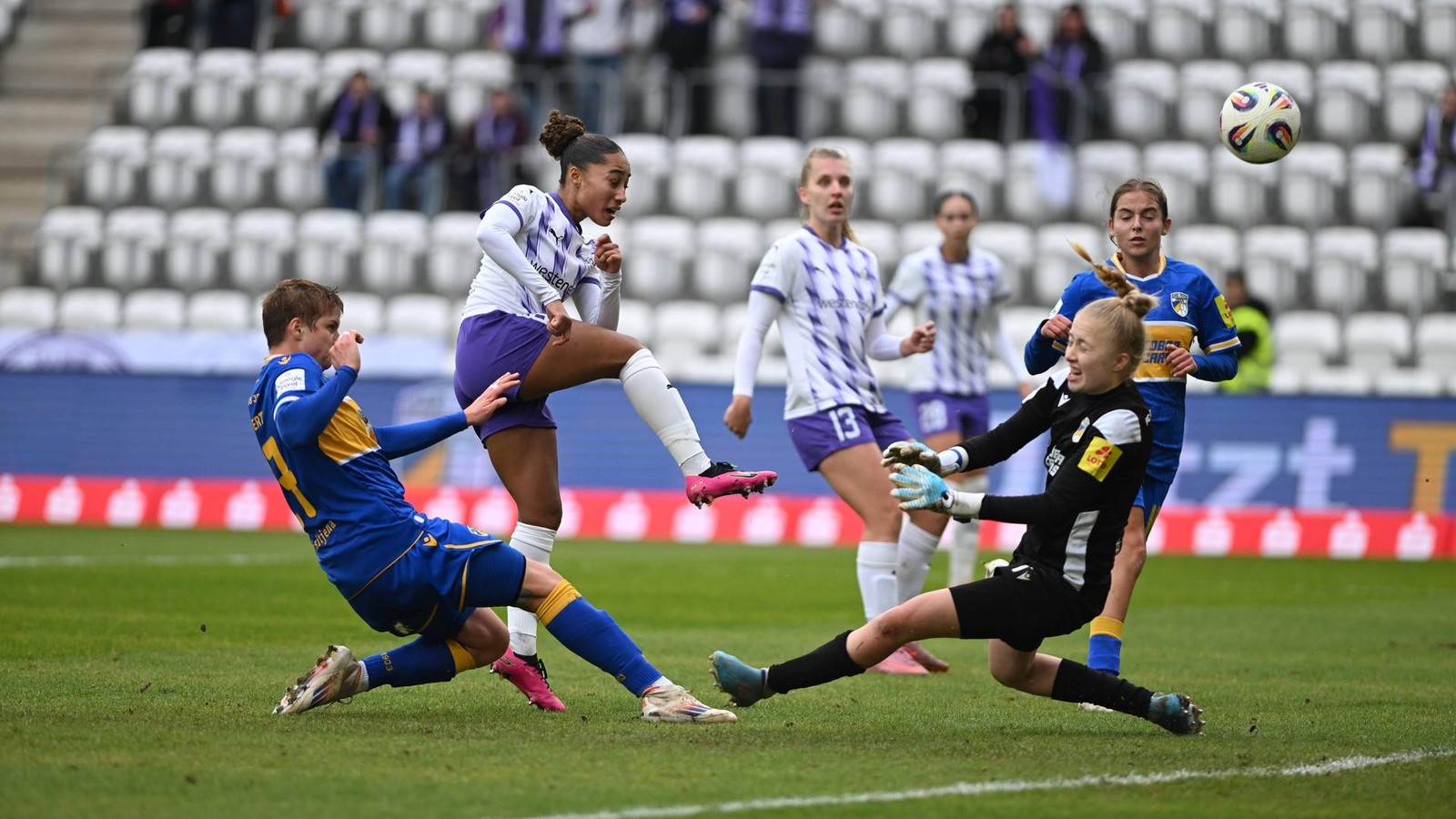 Abgerutscht-ans-Tabellenende-Warum-l-uft-es-bei-den-Frauen-des-FC-Carl-Zeiss-Jena-nicht-