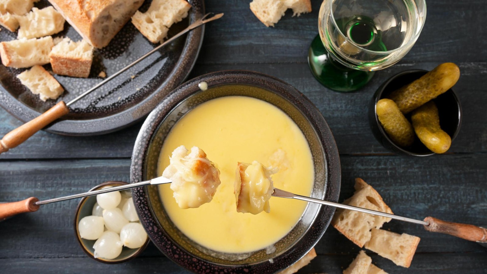 Fondue-Zeit-So-wird-der-Winter-Klassiker-zu-einem-echten-Highlight