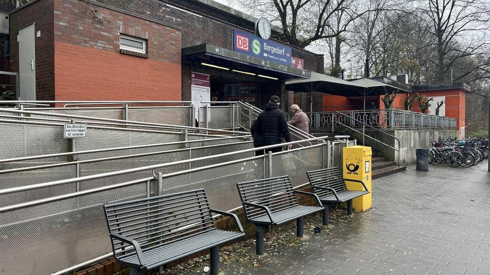 CDU-zufrieden-Wunsch-vieler-Bergedorfer-am-Bahnhof-umgesetzt