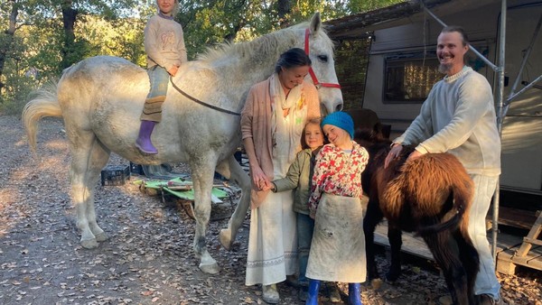 Staat nimmt „Wald-Familie“ die Kinder weg – Fall spaltet Italien