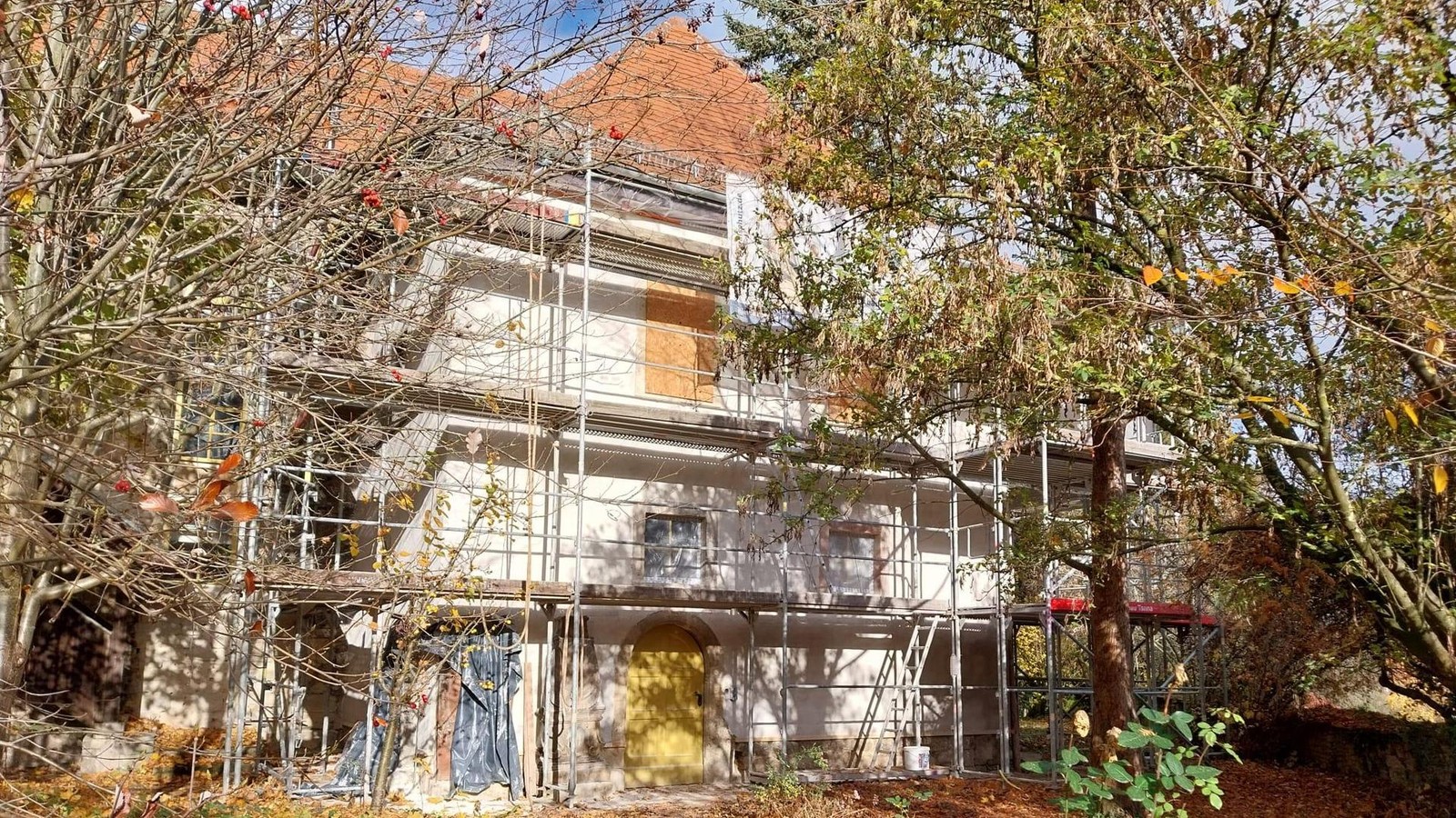 So-rettete-eine-Gemeinde-in-Jena-ihre-Kirche