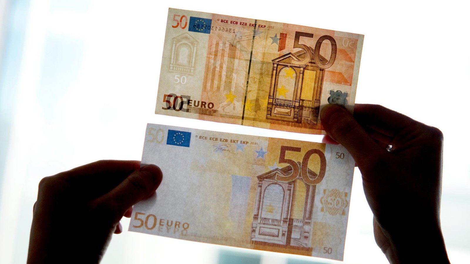 Prozess-um-81-800-Euro-Falschgeld-war-es-eine-TikTok-Requisite-