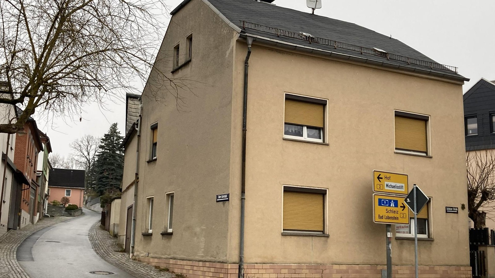 Wohnh-user-aus-einem-Stadtkern-im-Saale-Orla-Kreis-werden-zwangsversteigert