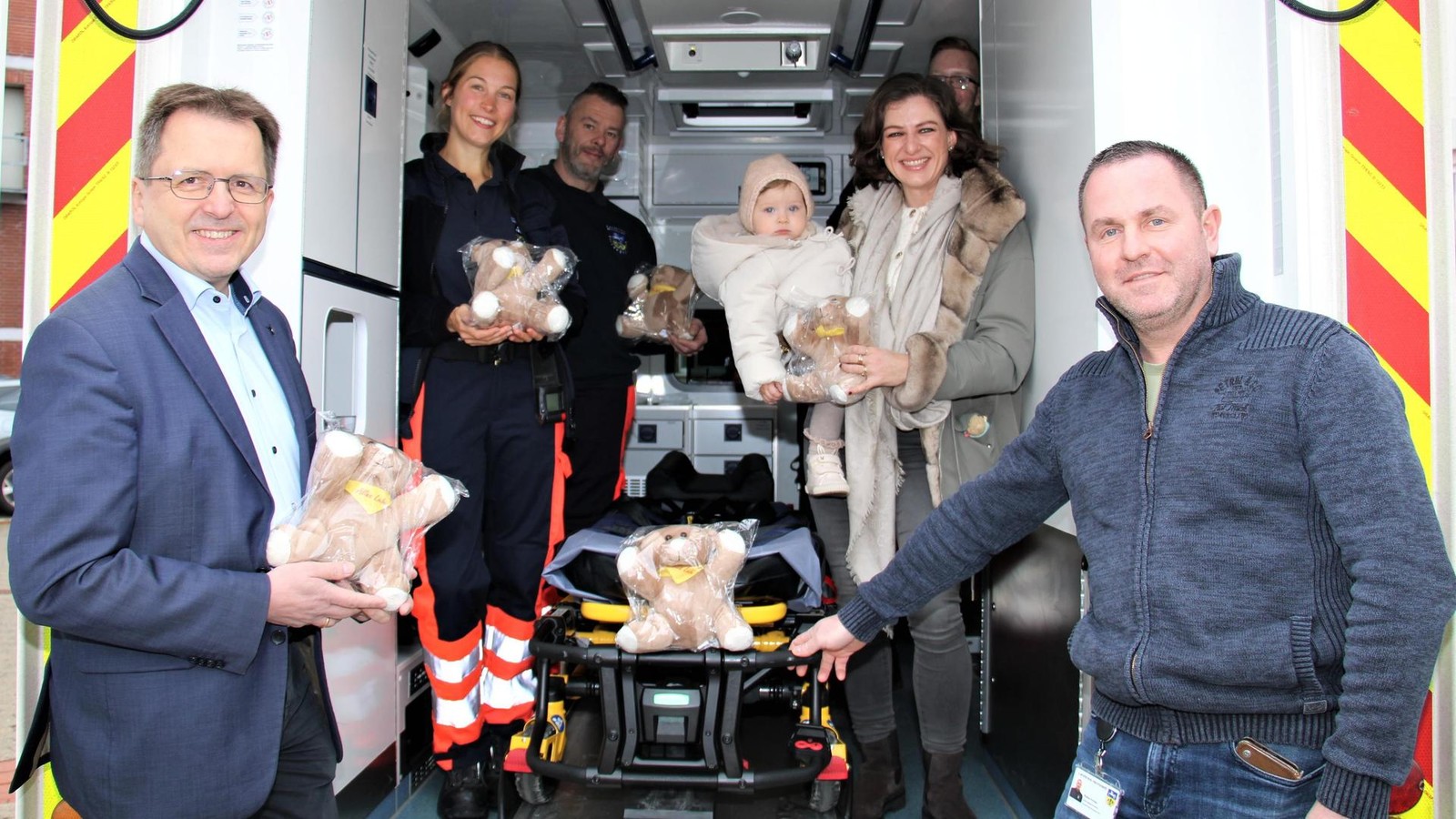Tr-steteddys-im-Rettungsdienst-Helmstedt-So-sollen-sie-Kindern-in-Not-helfen