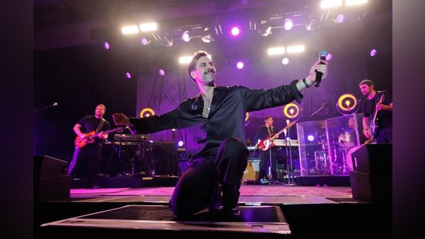 Max Giesinger in Hamburg: Die Inselpark Arena war eine Nummer zu groß