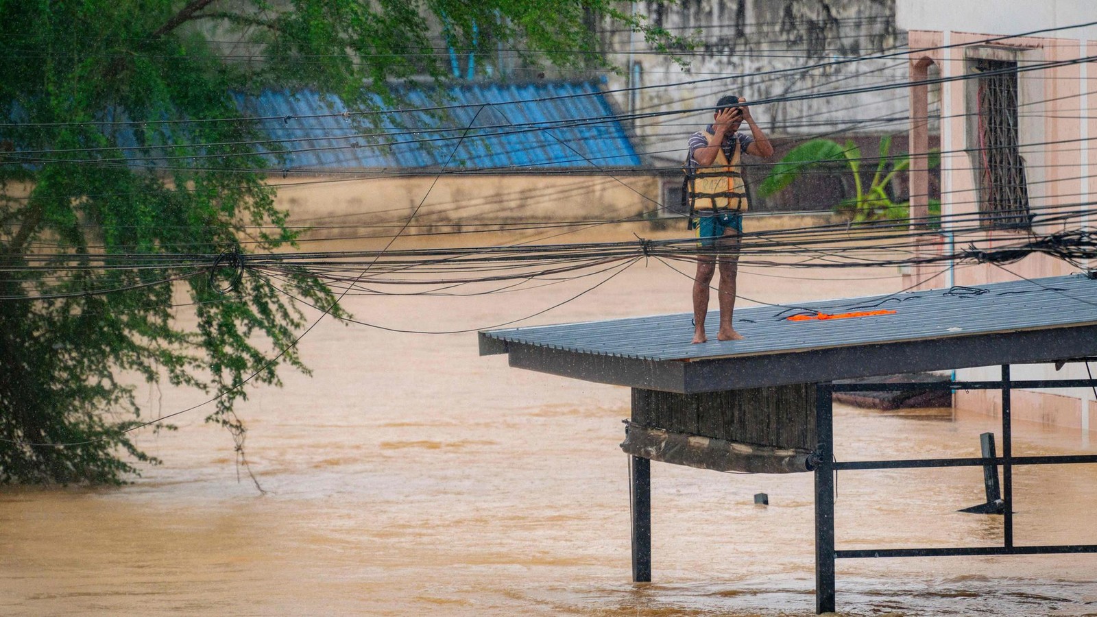 Hochwasser-in-Thailand-fordert-33-Menschenleben-Lage-bleibt-kritisch