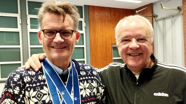 Gold mit 60: Elmshorner Fechter wird Team-Weltmeister in Bahrain