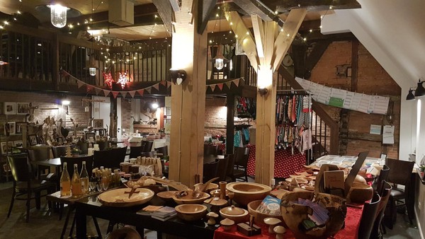 Weihnachtsmarkt im Haus Anna Elbe und ein letztes Mal Hofcafé