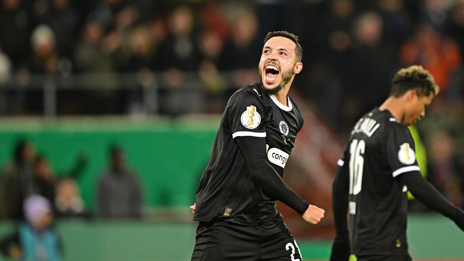 St-Pauli-Pereira-Lage-jagt-sein-erstes-Bundesliga-Tor-f-r-seinen-Bruder