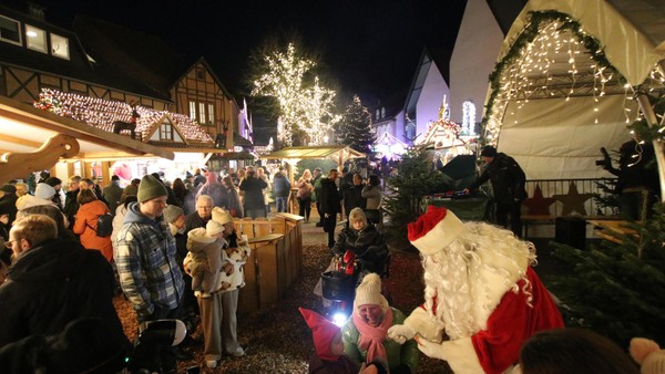 Kling Gifhorn, klingelingeling! Der Weihnachtsmarkt ist eröffnet