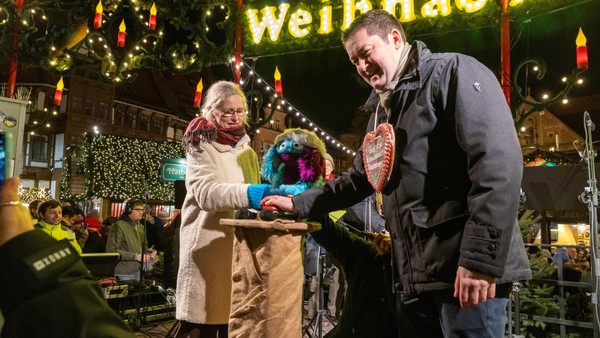 Es werde Licht! Der Braunschweiger Weihnachtsmarkt ist eröffnet