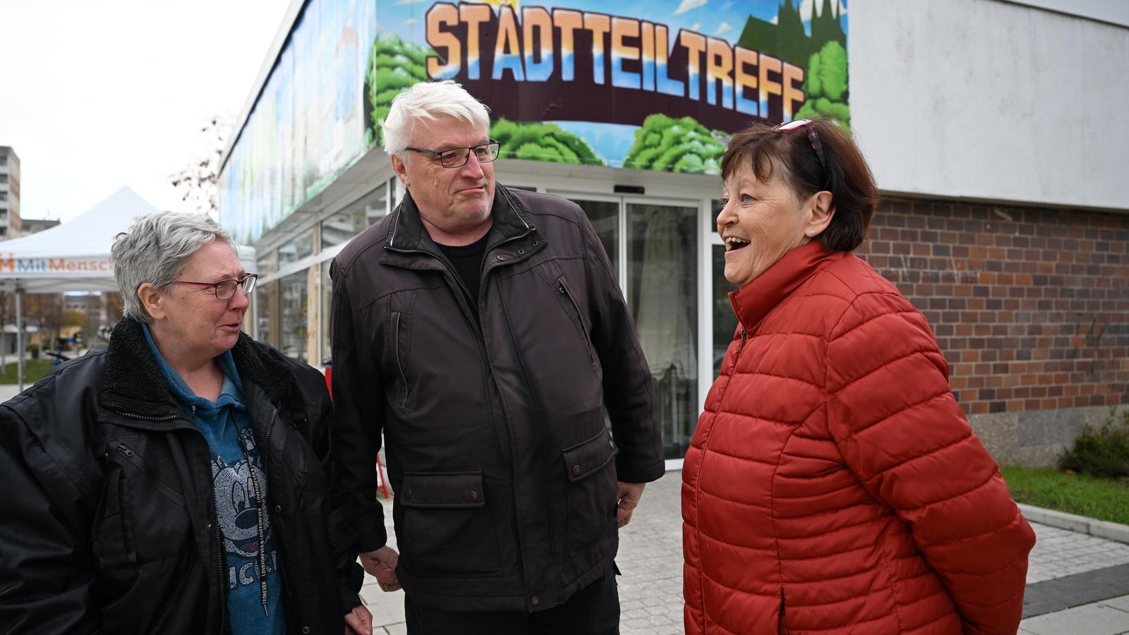 -Wurschtelt-nicht-allein-rum-Nachbarn-mit-Herz-beleben-Erfurter-Ortsteil