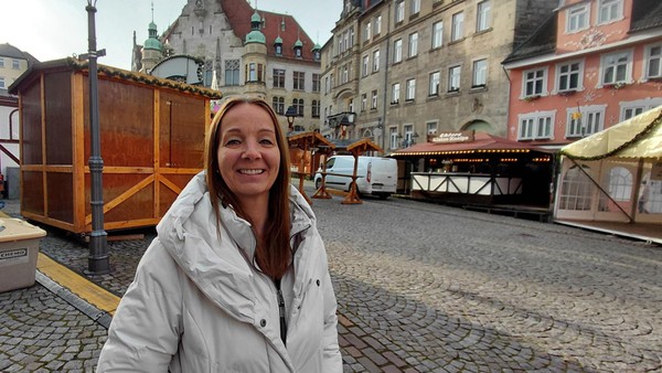 „Wie eine Familie“: Hinter den Kulissen des Helmstedter Weihnachtsmarkt-Aufbaus