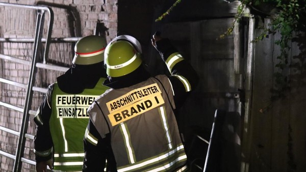 Seedorf: Feuer auf Bauernhof – Großeinsatz mitten in der Nacht