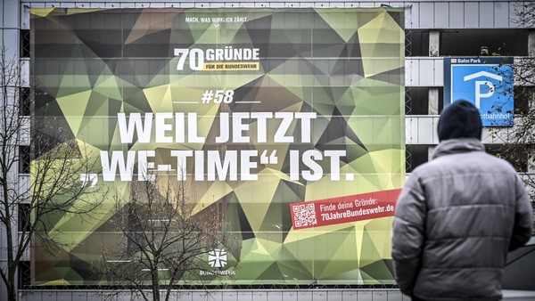 Müssen Jungs bald wieder zum Bund? Große Gegen-Demo in Essen geplant
