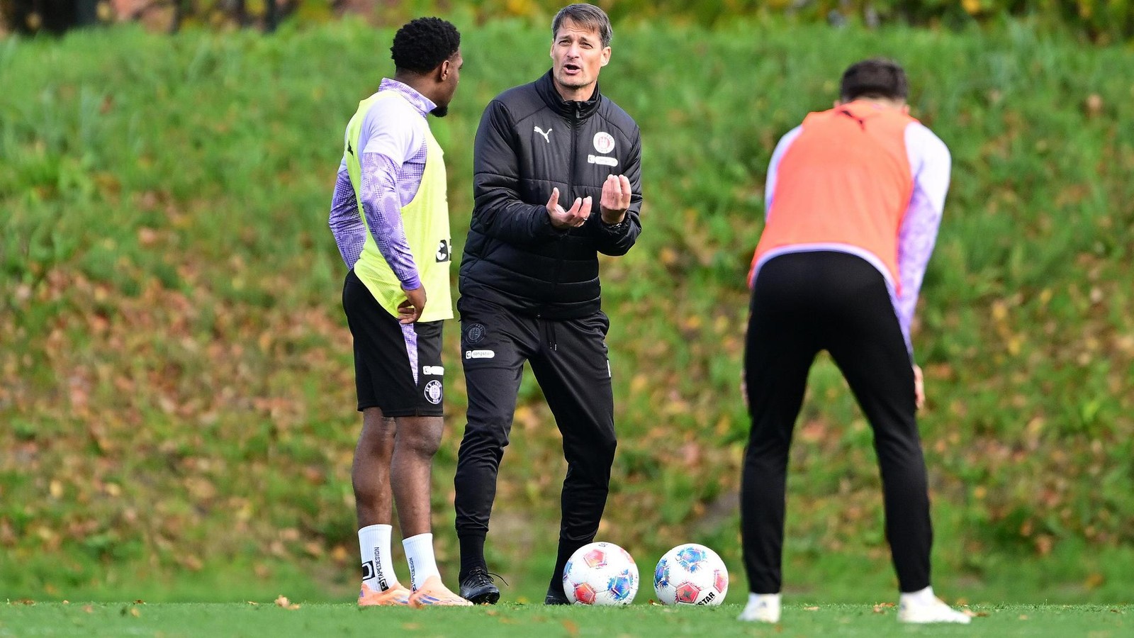 FC-St-Pauli-Blessin-k-ndigt-harte-Entscheidung-zu-Dapo-Afolayan-an