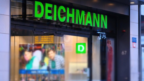 „Bitte ohne Schuhkarton“: Deichmann klagt gegen doppelte Müllgebühr
