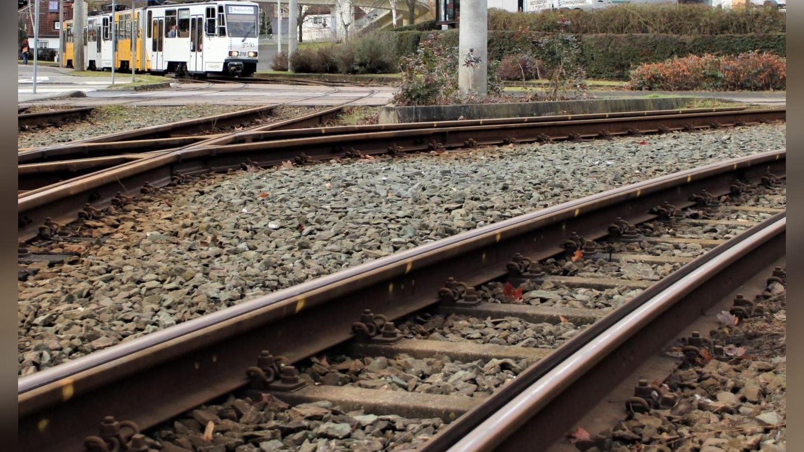 N-chtliche-Arbeiten-an-Geraer-Gleisen-Achtung-es-k-nnte-lauter-werden-