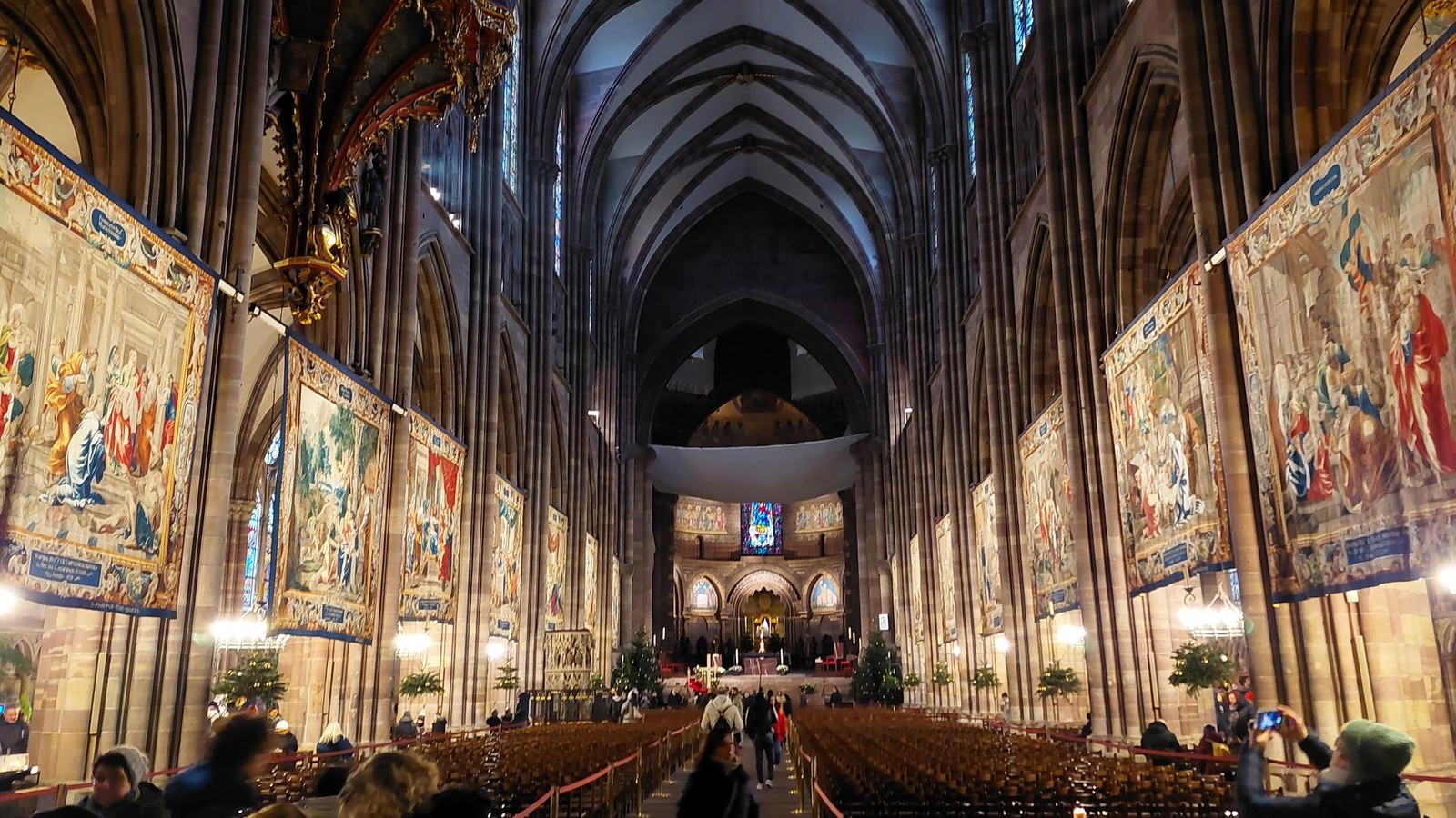 Eine-einzigartige-Geschichte-aus-S-mmerda-Emilie-und-die-gro-en-Weltereignisse