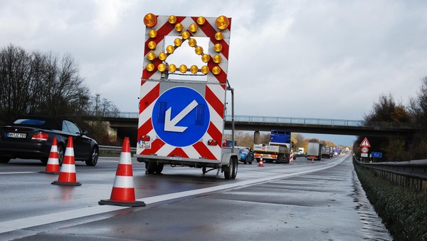 A1 bei Barsbüttel: Nur eine Spur frei –Anschlussstelle gesperrt