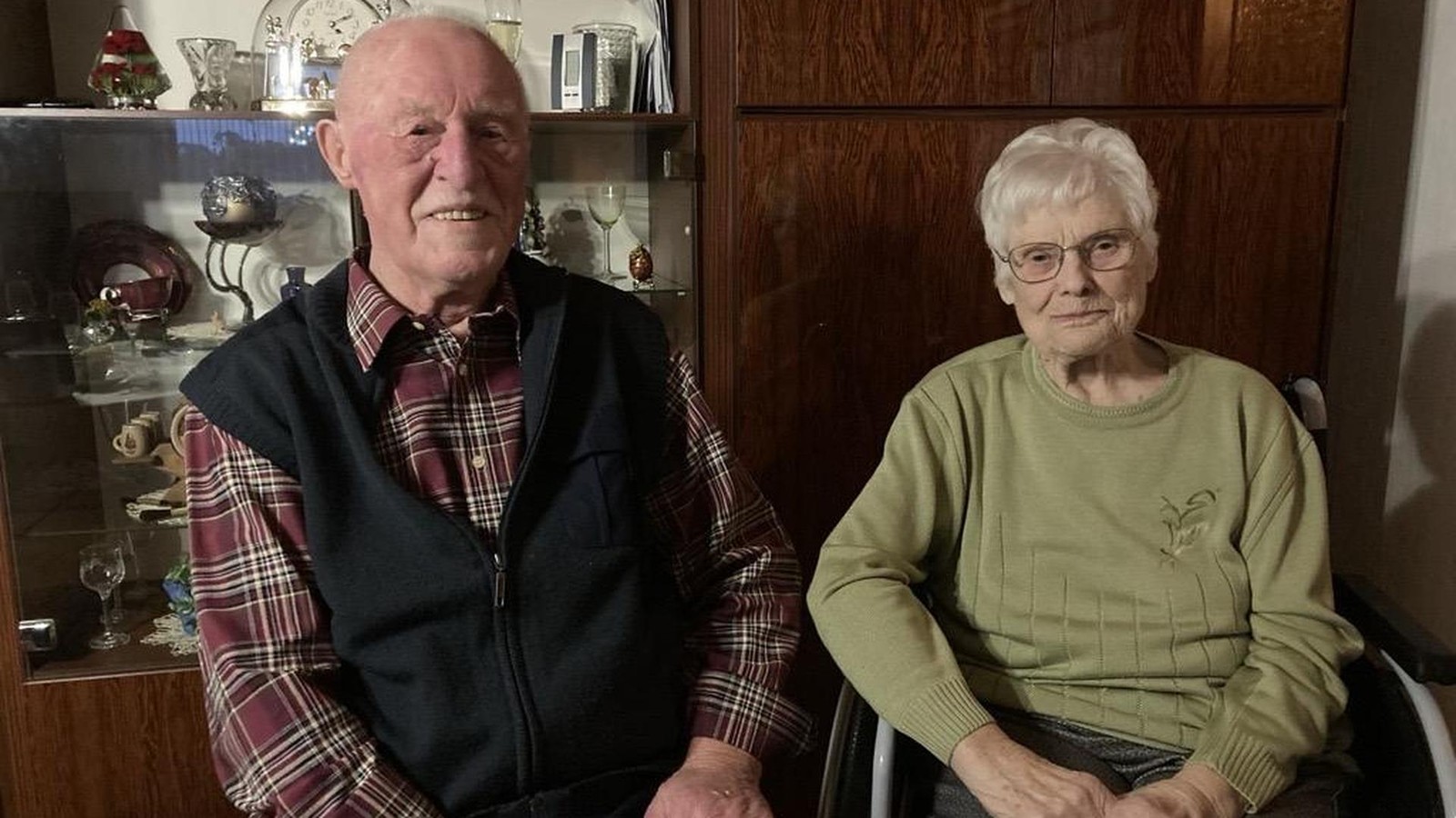 Dieses-Paar-feiert-seinen-70-Hochzeitstag-ber-ein-gemeinsames-Leben