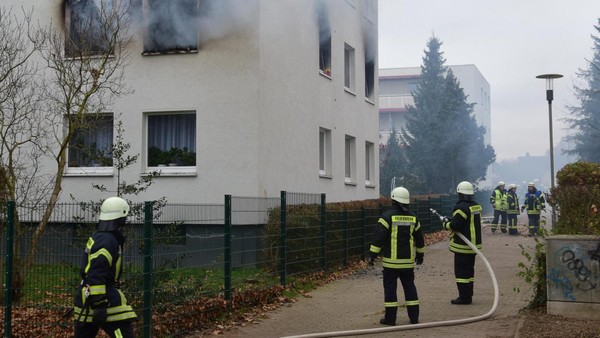 Feuerwehr-Einsatz in Wolfenbüttel: Wohnung steht vollständig in Flammen
