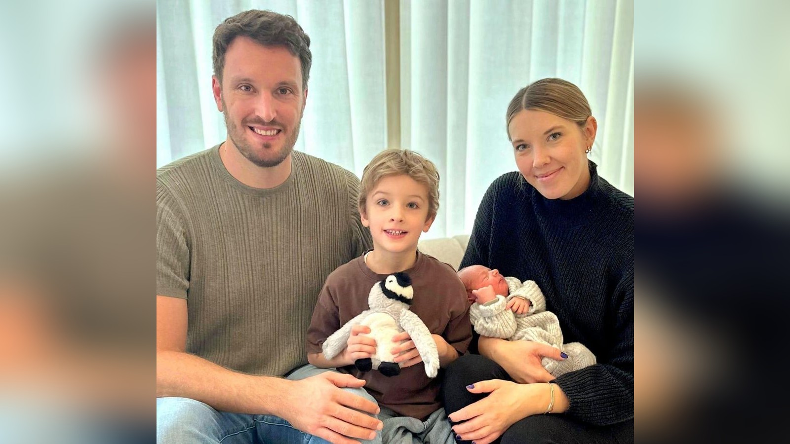 Familien-Team-Jena-legt-nach-Baby-Arthur-sprintet-ins-Leben-schneller-als-Papa-auf-dem-Basketballfeld