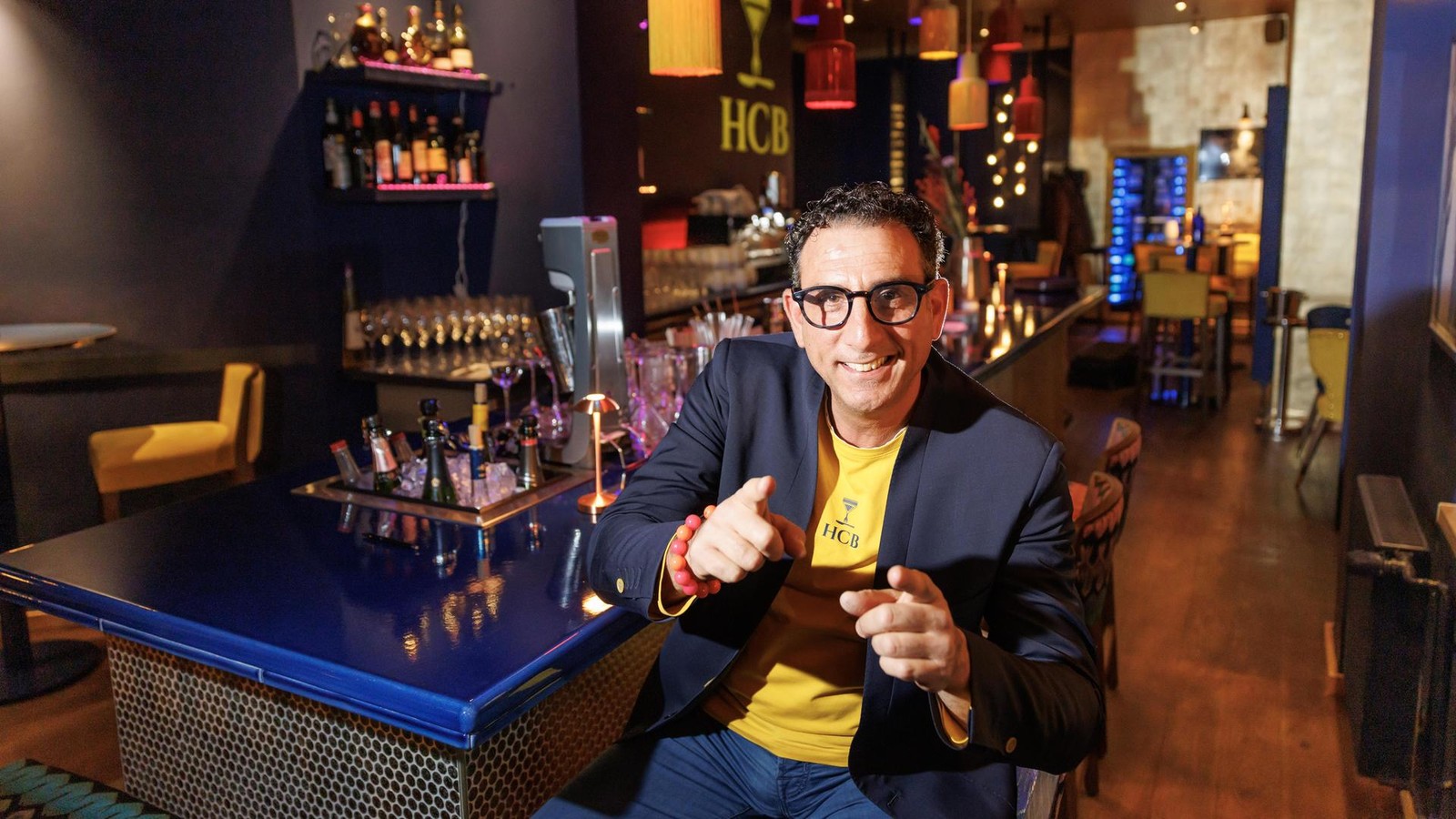 Bekannter-Bar-Profi-er-ffnet-schickes-Lokal-im-Ausgehviertel