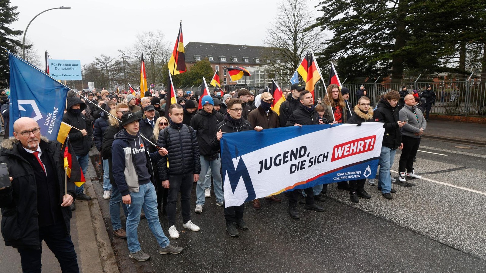 Gem-igt-oder-genauso-radikal-Das-ist-die-neue-AfD-Jugend