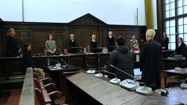 Strafe für tödliche Messerstiche an Hamburger U-Bahnhof ist rechtskräftig