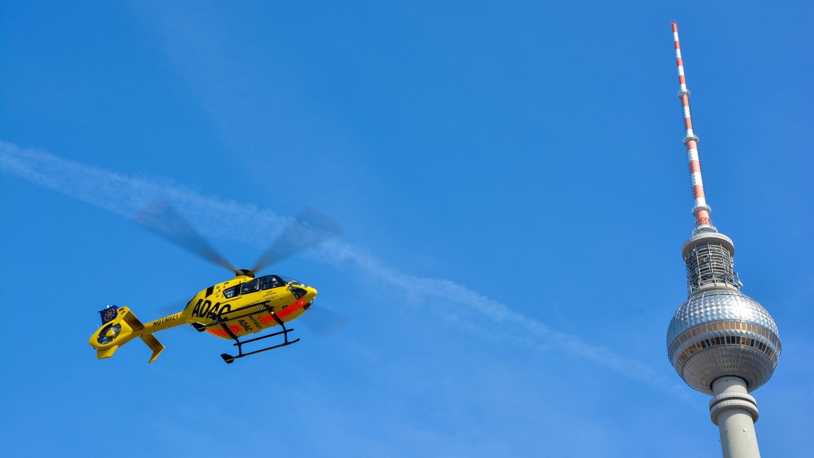 -Christoph-31-Berlins-Rettungs-Heli-beendet-nach-38-Jahren-seine-Eins-tze