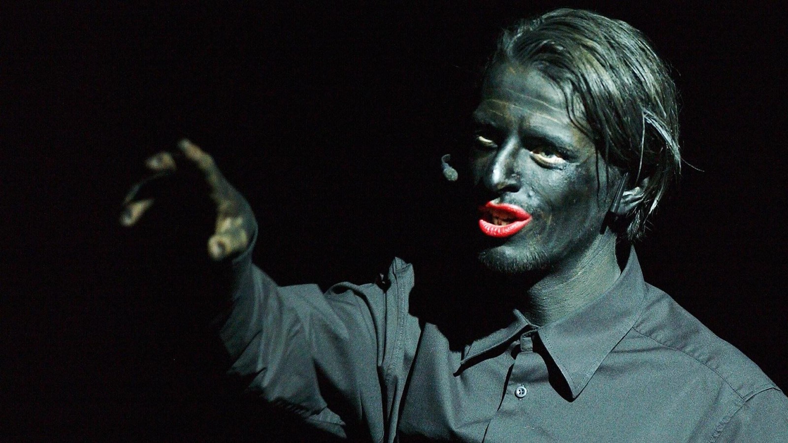 Blackfacing-Deutsches-Schauspielhaus-gesteht-zwei-schwerwiegende-Fehler-