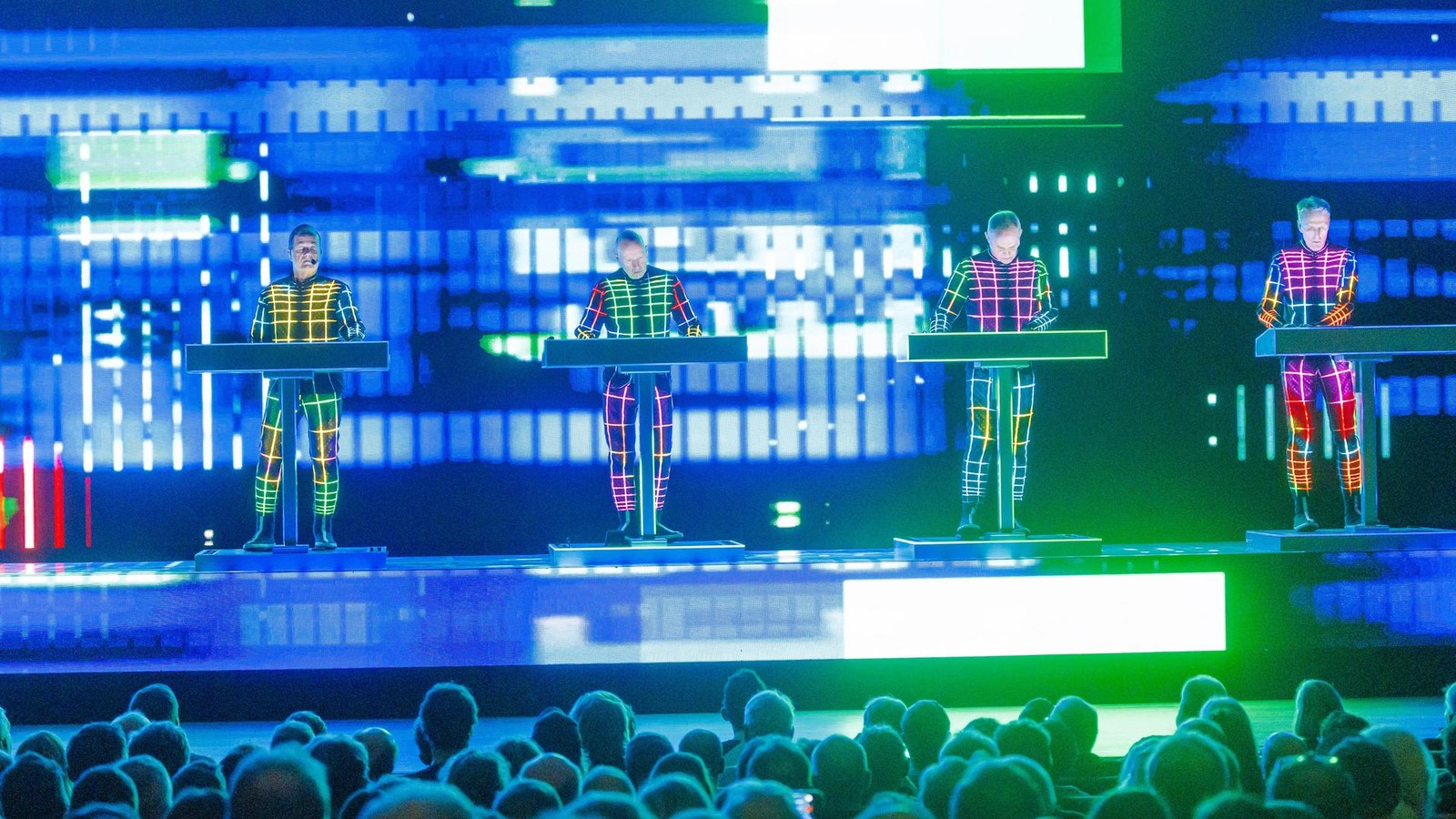 Kraftwerk-in-Hamburg-die-Band-die-besser-und-wichtiger-als-Beethoven-ist